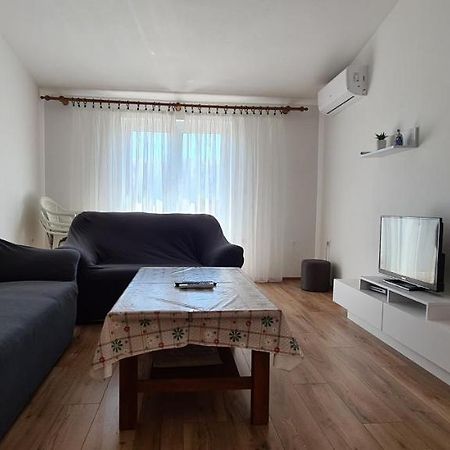 Apartments Jele 巴斯卡 外观 照片