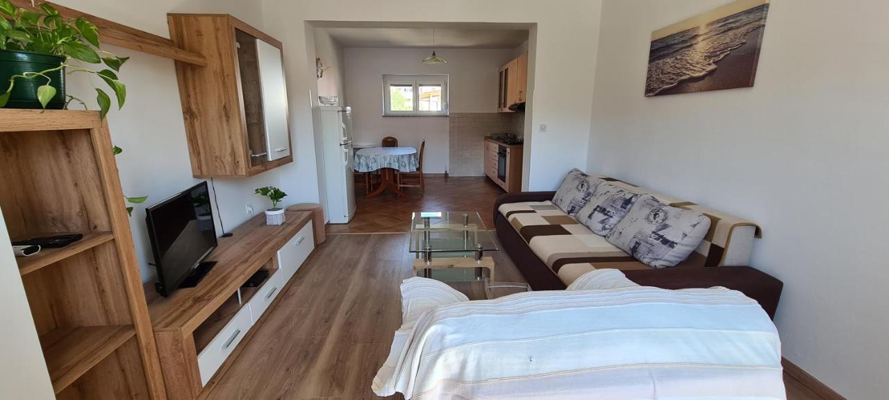 Apartments Jele 巴斯卡 外观 照片